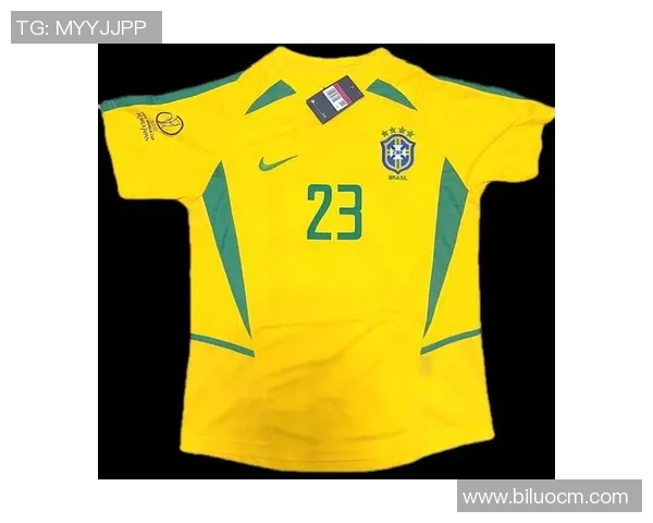 足球队长球衣的象征意义与设计理念探讨 足球队长球衣的象征意义与设计理念探讨