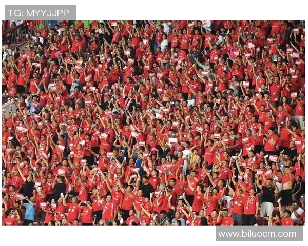 重庆足球队实力变革引发热议球迷期待新篇章的崛起与挑战 重庆足球队实力变革引发热议球迷期待新篇章的崛起与挑战